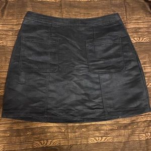 Women’s faux suade skirt